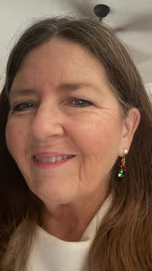 Laura R.